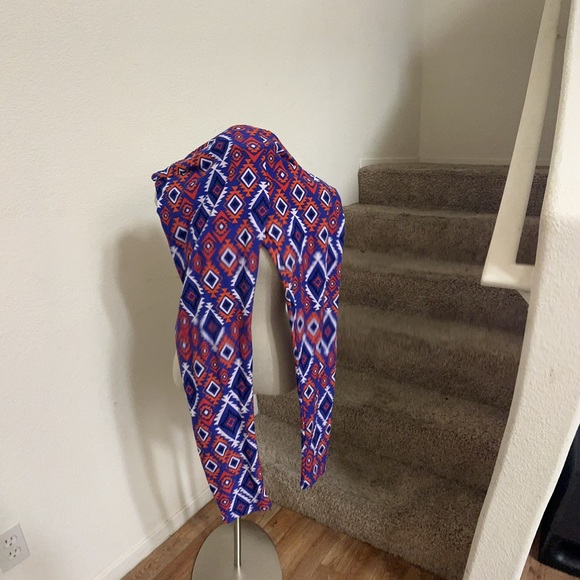 LuLaRoe leggings - Picture 2 of 5